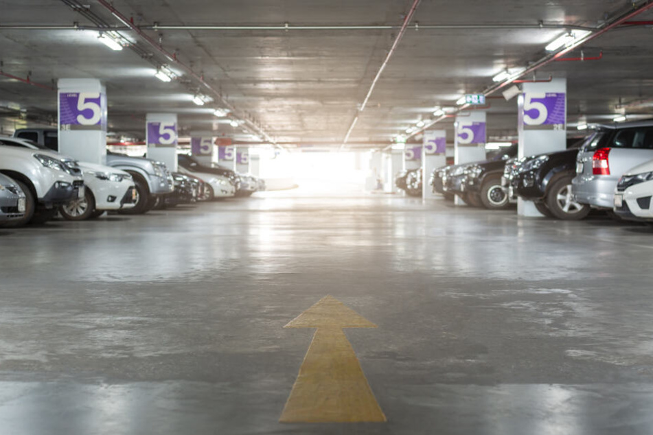 Der Unfall ereignete sich in einer Tiefgarage.