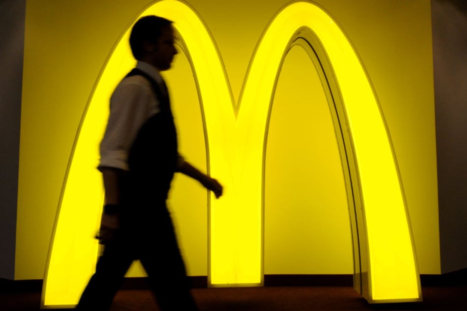 Die Männer brachen in mehrere Fast-Food-Läden ein. (Symbolbild)