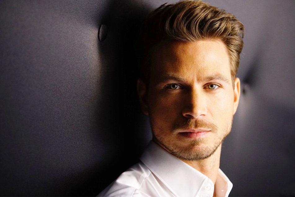 Sebastian Pannek ist der aktuelle RTL-Bachelor und kommt Ende März nach Bielefeld.
