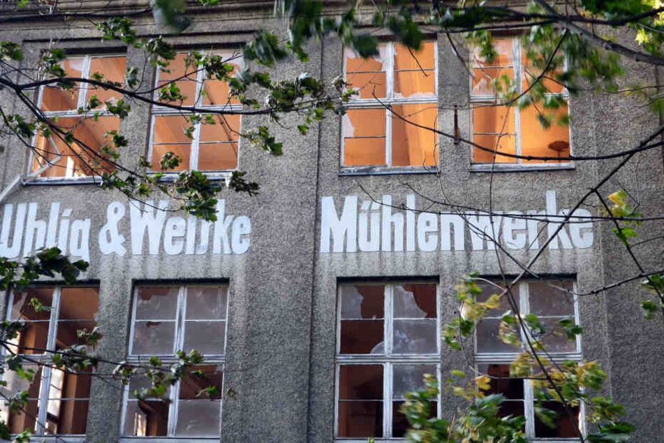 In der Ruine der 1993 geschlossenen Mühlenwerke Bad Lausick ereignete sich die Tragödie.