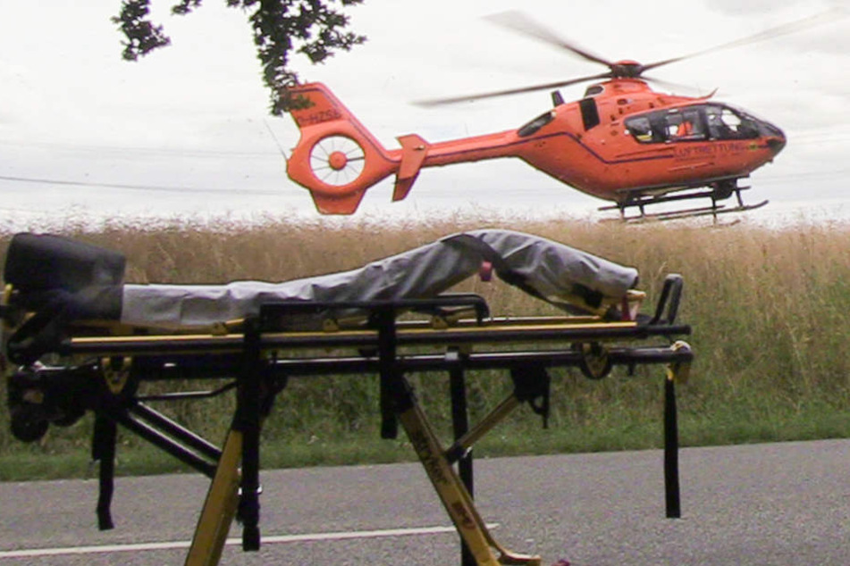 Ein Verletzter musste mit dem Hubschrauber ins Krankenhaus geflogen werden. (Symbolbild)