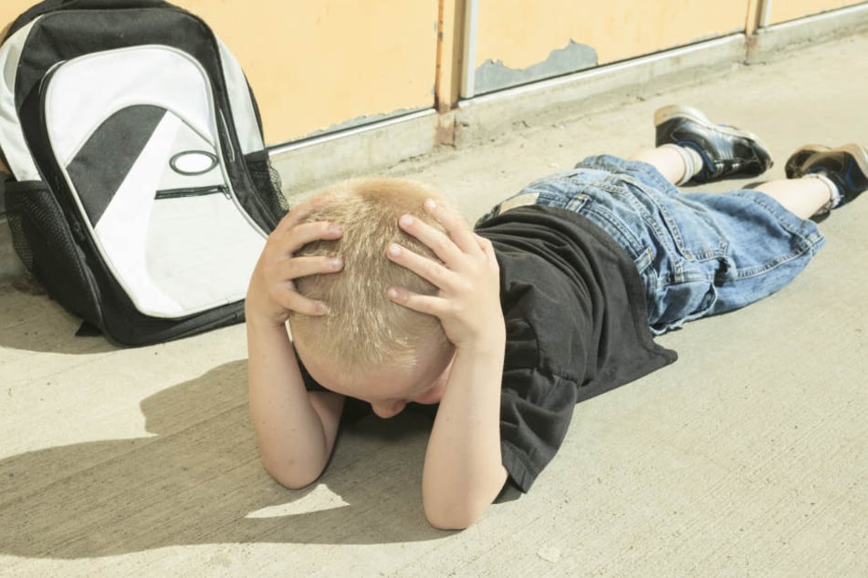 Der Junge erlitt Prellungen an Kopf und Oberkörper (Symbolbild).