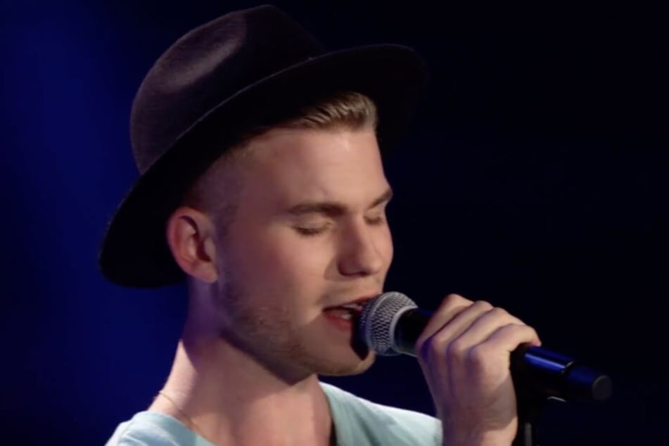 2016 drehte sich keines der "The Voice of Germany"-Jurymitglieder für John Riot um. Knapp vier Jahre später könnte er vor 200 Millionen Menschen singen.