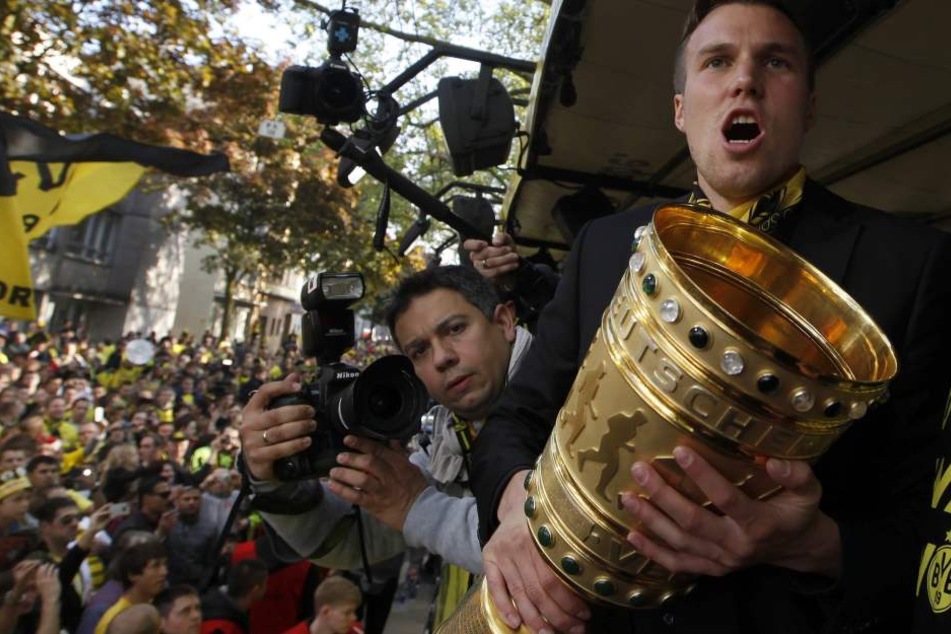 Ein Bild aus guten Zeiten: Großkreutz wurde mit dem BVB Pokalsieger und Deutscher Meister.