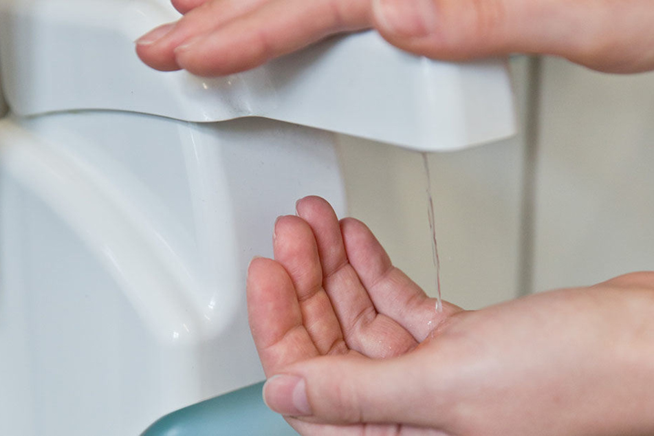 Wer sich schützen will, sollte besonders auf die Hygiene achten.