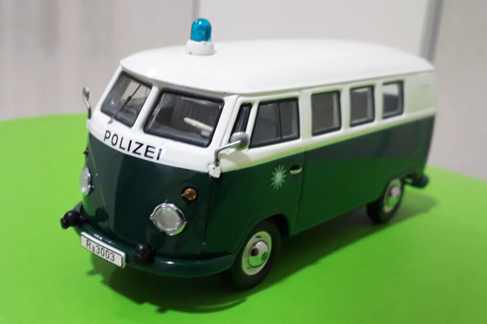 Volkswagen wollte dem Modellbauer verbieten lassen, Modelle des legendären VW Bulli (T1) zu vertreiben.