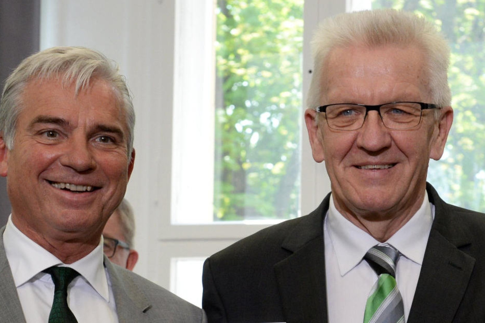 CDU-Landeschef Thomas Strobl (l) und der Grüne Ministerpräsident Winfried Kretschmann (r.) streiten sich ums Bleiberecht für abgelehnte Asylbewerber.