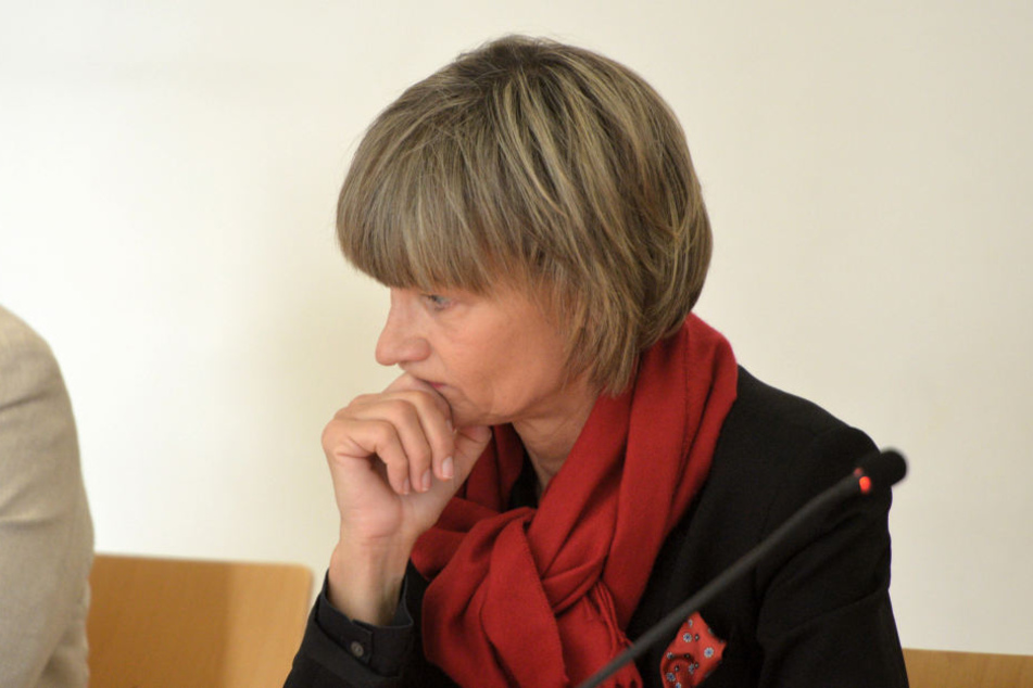OB Barbara Ludwig (56, SPD) bleibt bei der Kritik an Angela Merkel (64, CDU): "Ihr Besuch November ist zu spät."
