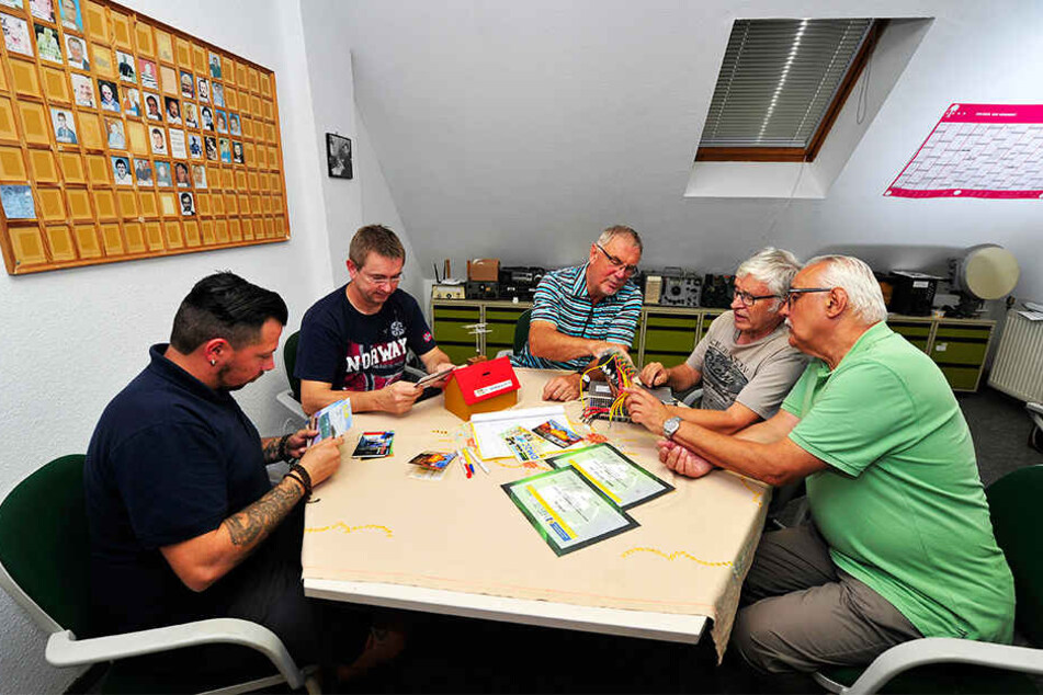 Einmal pro Woche treffen sich die Amateurfunker in den Vereinsräumen in der Altchemnitzer Straße.