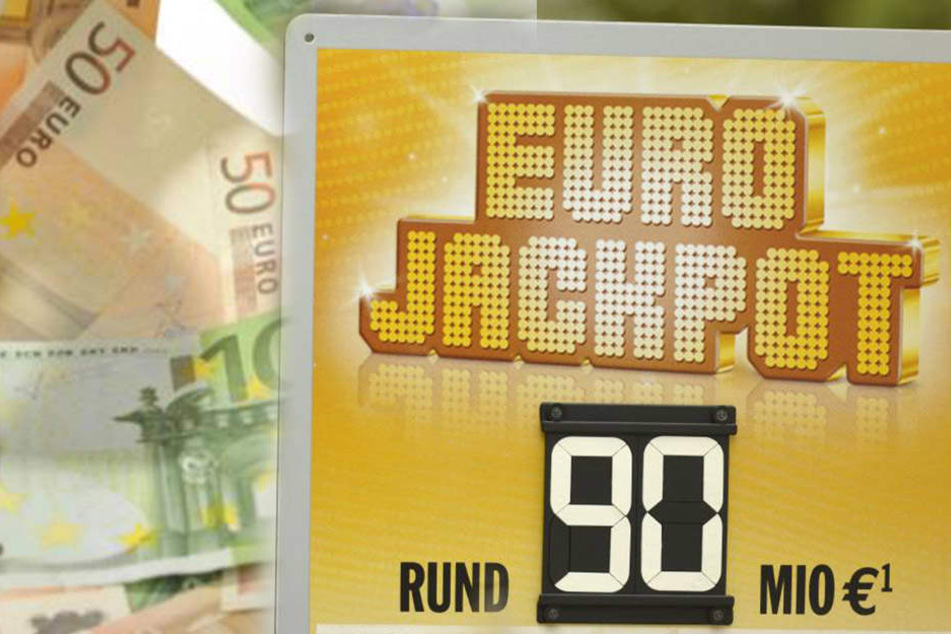 Fünf Menschen dürfen sich über einen Millionengewinn freuen.