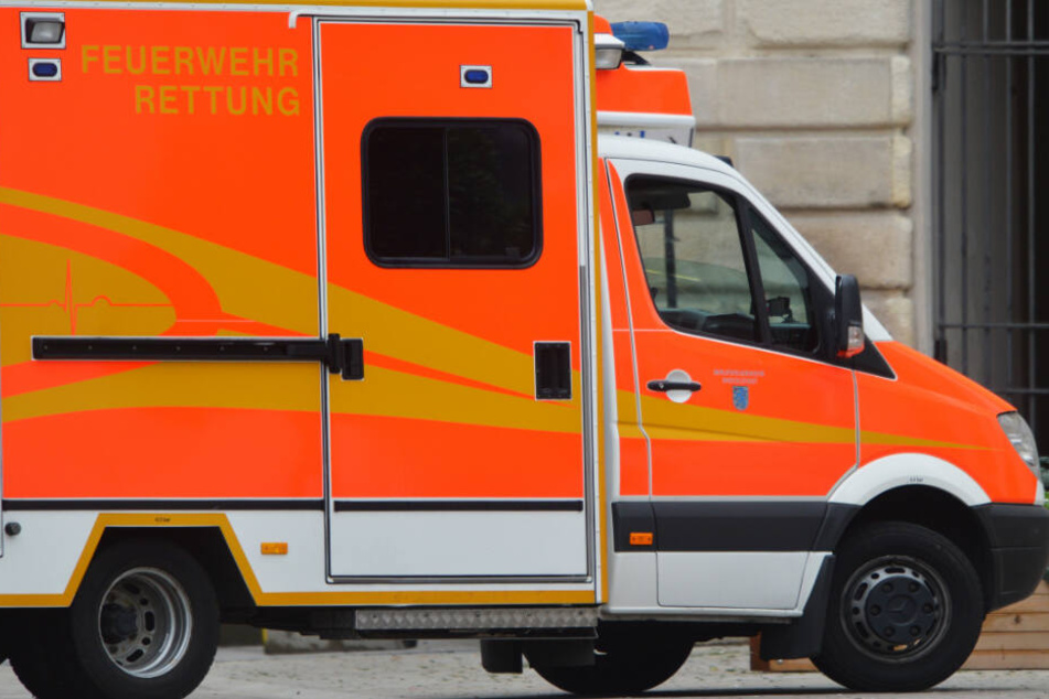 Die Frau wurde beim gefährlichen Ausraster des Seniors leicht verletzt. (Symbolbild)