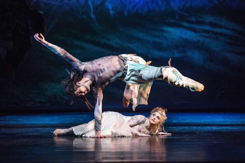 Nela Mrázova und Milan Maláč
als Elfenherrscher Titania und Oberon.