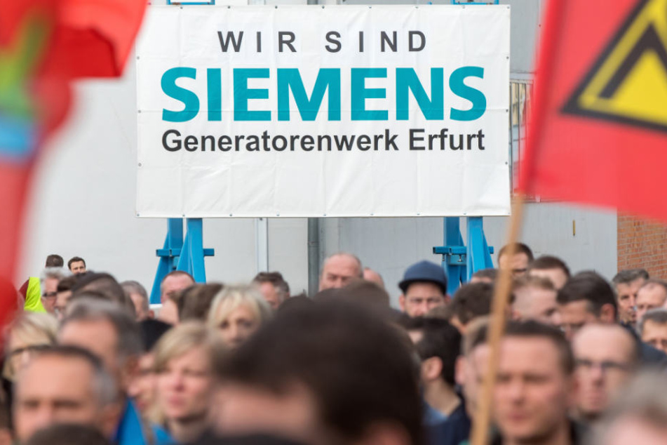 Wollen für ihre Arbeitsplätze am Standort Erfurt kämpfen: die Mitarbeiter von Siemens.