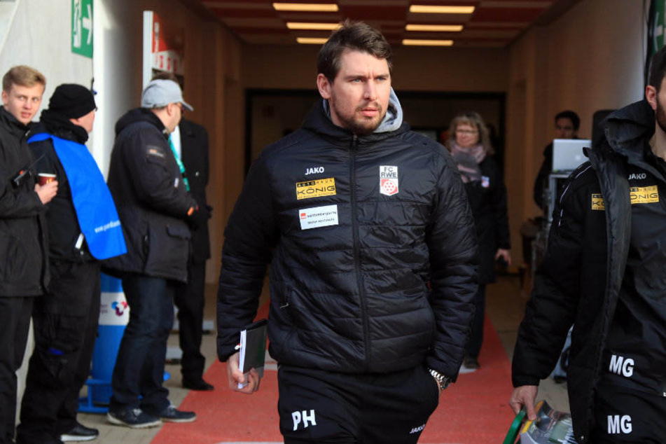 Kein schönes Debüt für den neuen Co-Trainer Patrick Helmes.