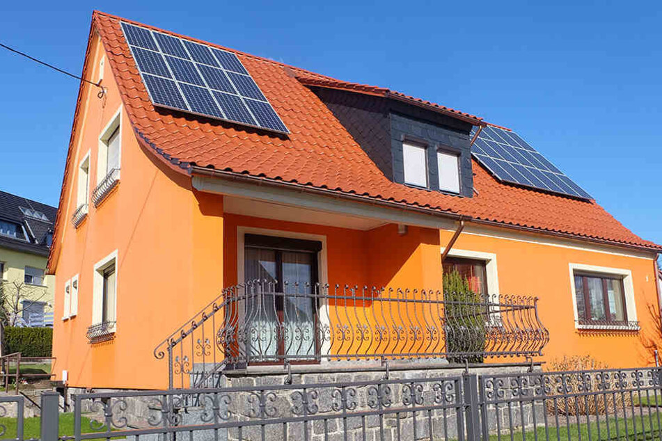 Das Haus steht inzwischen zum Verkauf. Aber: Die Sicherheitsfenster sind laut Finanzministerium „unhandlich und wartungsintensiv“.