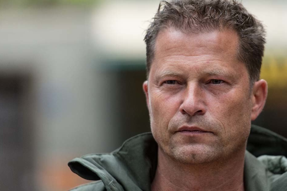 Til Schweiger dürfte es wohl nicht gefallen, dass Wehrmachtsspielzeug verkauft wird, dass ziemliche Ähnlichkeit mit ihm hat.