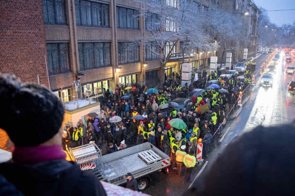 Demonstration am Neckartor gegen das Dieselfahrverbot.