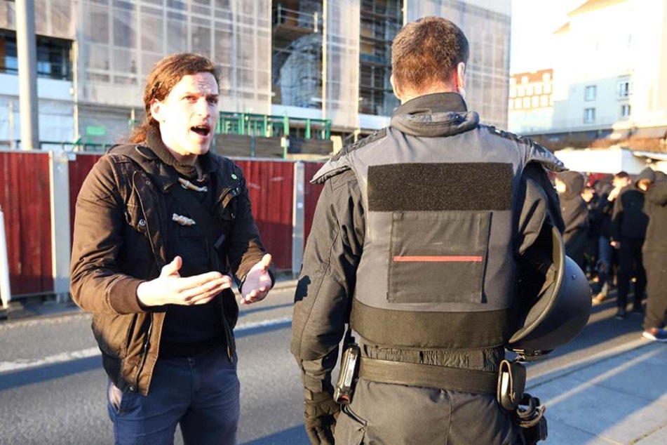 Kasek geht bei seinen Versammlungen keiner Diskussion aus dem Weg.