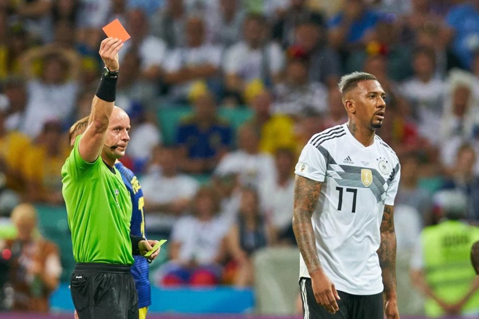 Rote Karte für den Granny-Look. Boateng mit grauen Haaren bei der WM.