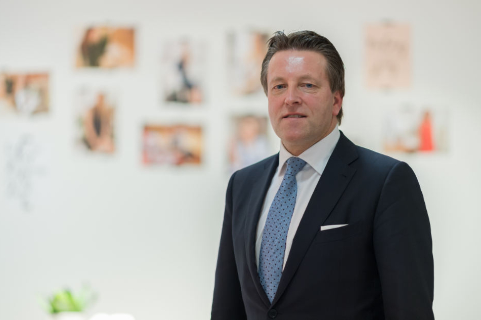 Das Unternehmen, geleitet von CEO Ralf Weber, befindet sich tief in der Krise.