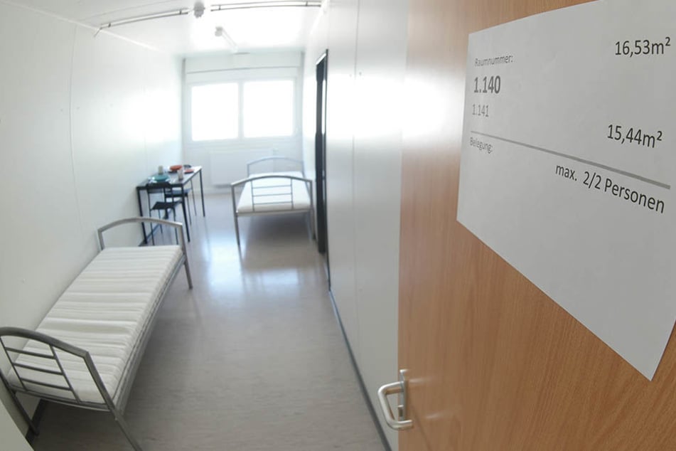 Der Vorfall in der Flüchtlingsunterkunft in Großkayna im Saalekreis liegt schon 25 Jahre zurück. (Symbolbild)