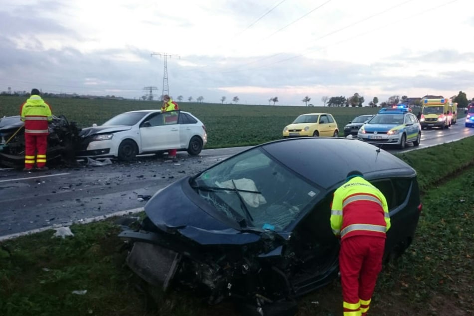 Drei Autos sind bei #Lenz im Berufsverkehr zusammengekracht.