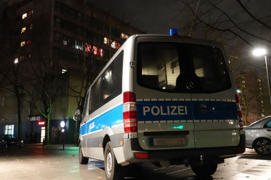 Die Polizei sucht nach Zeugen. (Symbolbild)