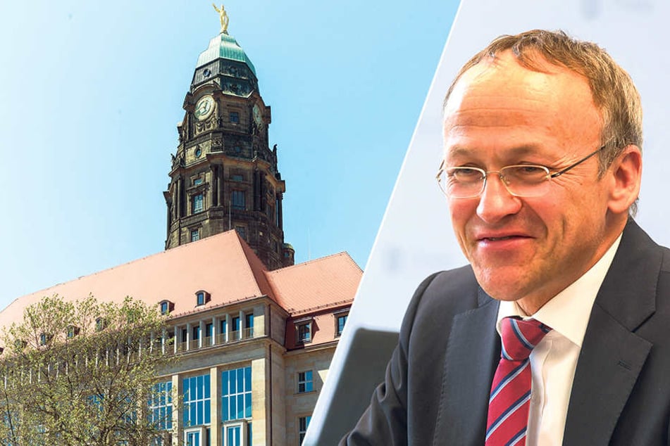 Hat allen Grund zum
Lachen: Finanzbürgermeister
Peter
Lames (52, SPD)
freut sich über
67,9 Millionen Euro.