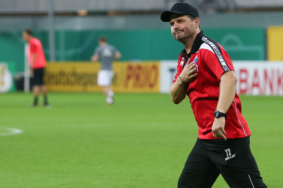 Steffen Baumgart (45) arbeitete als Co-Trainer und kurzzeitig als Interimstrainer für Hansa Rostock.