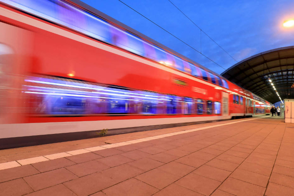 Ab Dezember geht es im Zweistunden-Takt nach von Jena nach Halle.