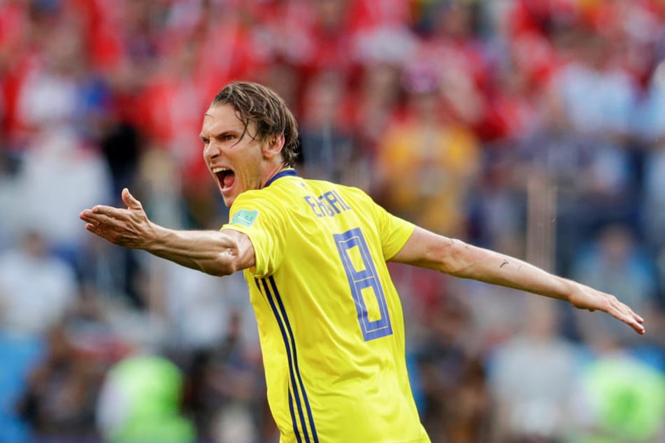 Ekdal weilt derzeit mit der schwedischen Nationalmannschaft bei der WM in Russland.