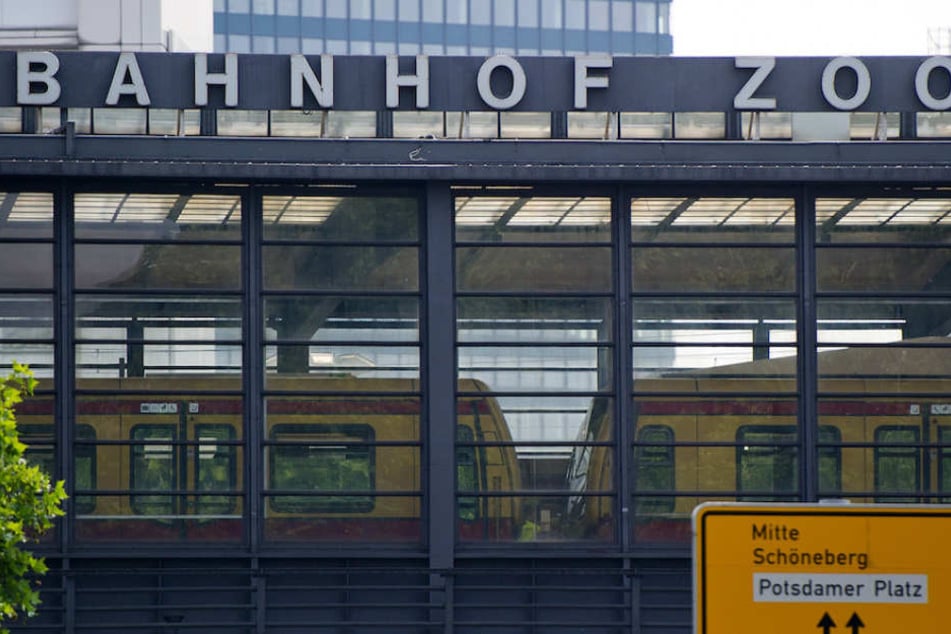Am Berliner Bahnhof Zoo passierte der unfassbare Vorfall. (Symbolbild)