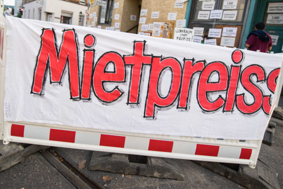 Wohnungsnot führt fast immer zu stark ansteigenden Mietpreisen (Archivbild).