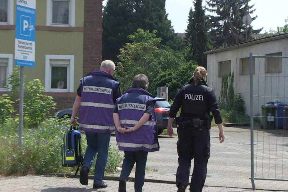 Der Zustand der niedergestochenen Frau hat sich stabilisiert, ist aber weiterhin kritisch.