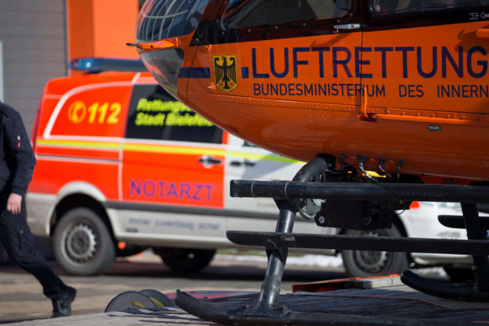 Ein Rettungshubschrauber musste den Mann ins Krankenhaus bringen. (Symbolbild)