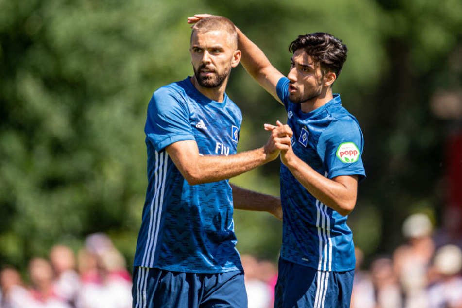 Berkay Özcan (rechts) wechselte erst kurz vor Ende der Transferfrist in die Türkei