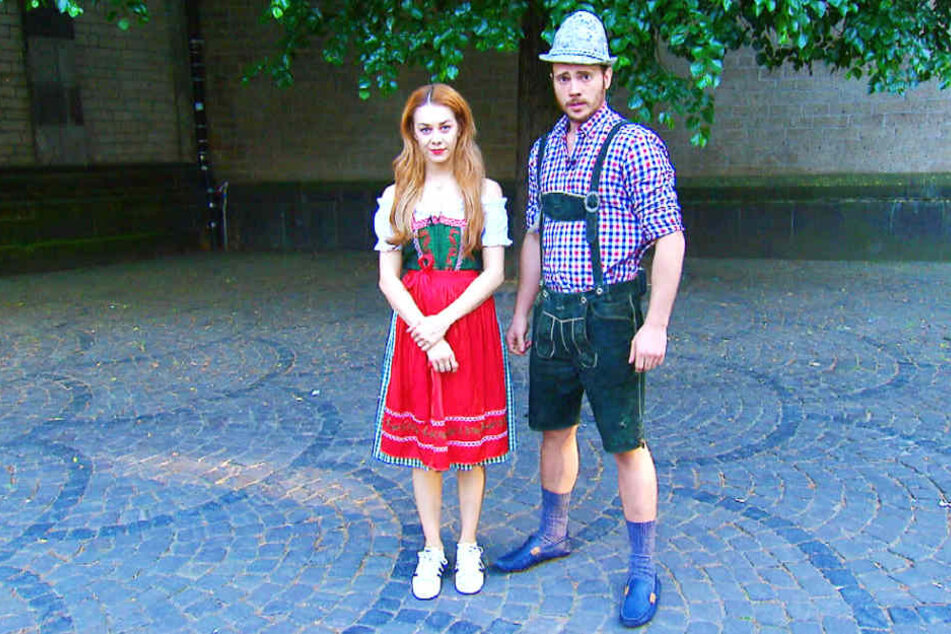 Vor seinem Auftritt alberten Bela Klentze (29) und Oana Nechiti (30) noch herum.