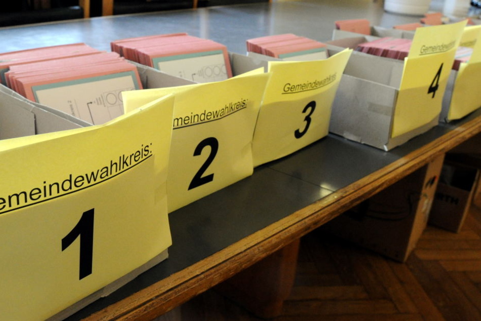 Die Wahlunterlagen liegen im Kieler Rathaus bereit.