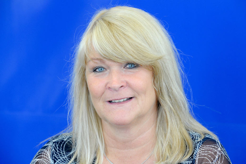 DGB-Vorsitzende Iris Kloppich (64) sprach bei der Kundgebung in Dresden.