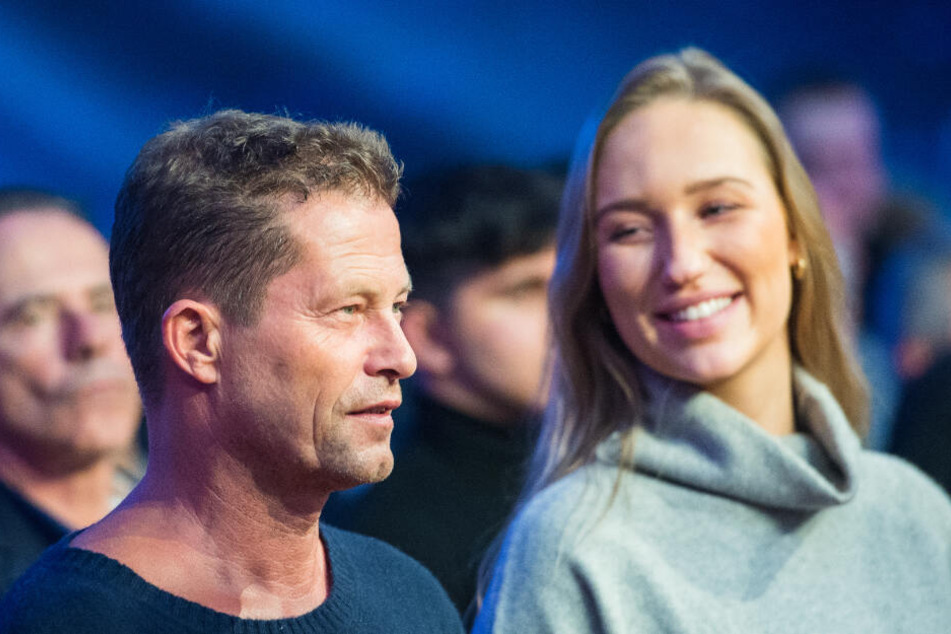 Til Schweiger besuchte mit seiner neuen Freundin einen Boxkampf in Hamburg.
