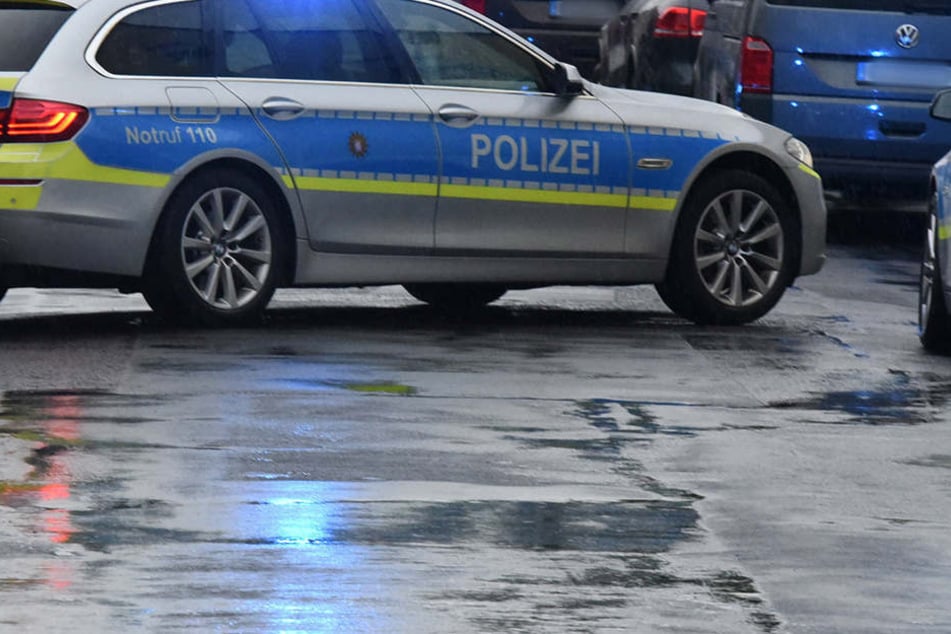 Die Beamten rasten zum "Tatort". Doch dort mussten sie nur schmunzeln. (Symbolbild)