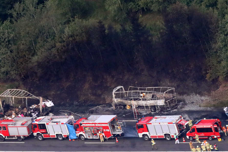 Insgesamt 22 Einsatzwagen waren im Einsatz.