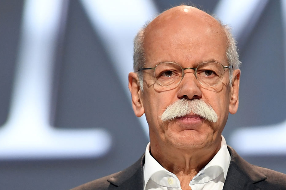 Dieter Zetsche, Vorstandsvorsitzender der Daimler AG, spricht bei der Hauptversammlung des Unternehmens. (Archivbild)