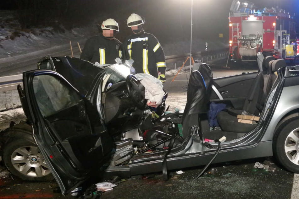 Das Auto des Elternpaares wurde bei dem Unfall komplett zerstört.