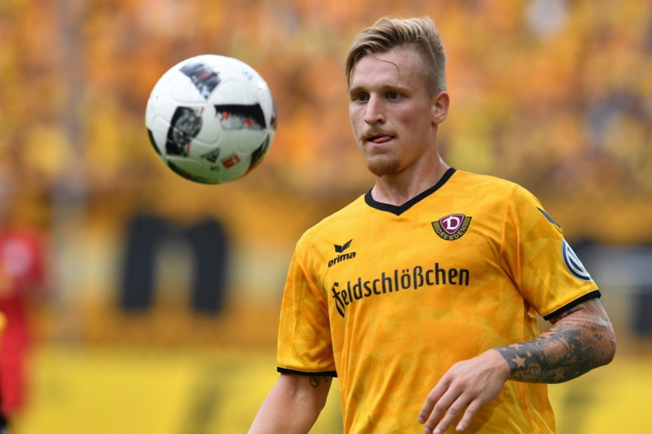 Marvin Stefaniak darf nach seinem Muskelfasterriss beim Spiel gegen Fürth nur zuschauen.