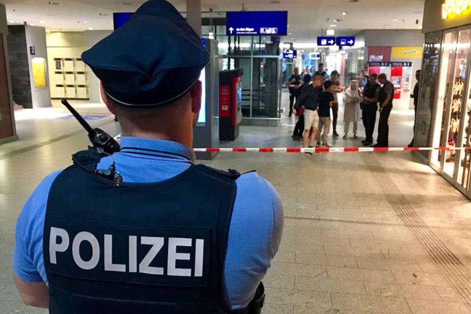 Die Polizei sicherte den kompletten Hauptbahnhof ab.