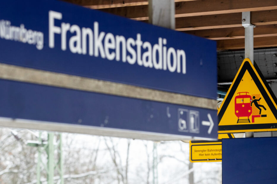 Am S-Bahnhof Frankenstadion hat sich ein schrecklicher Zwischenfall ereignet.