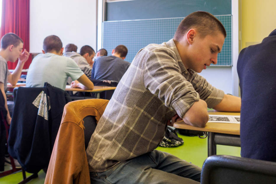 In Bayern durften die Schüler an 79 Schulen Referendare bewerten. (Symbolbild)