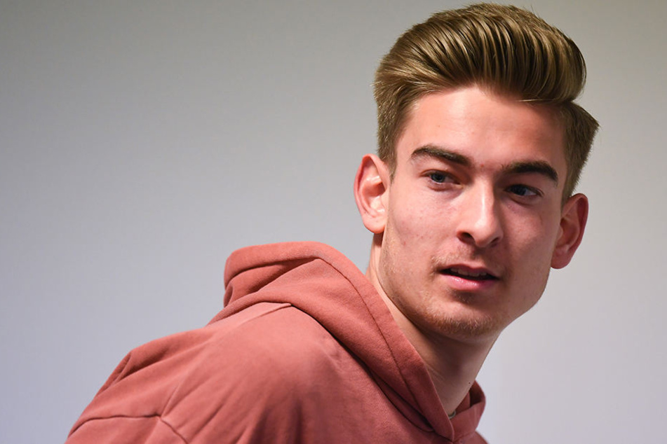 Jonathan Klinsmann erhält nach der Kritik von Torwarttrainer Rückendeckung von Pal Dardai und Michael Preetz.