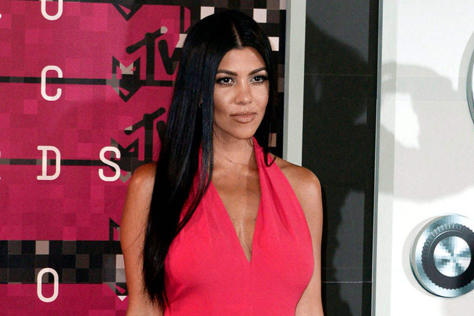 Kourtney Kardashian (39)